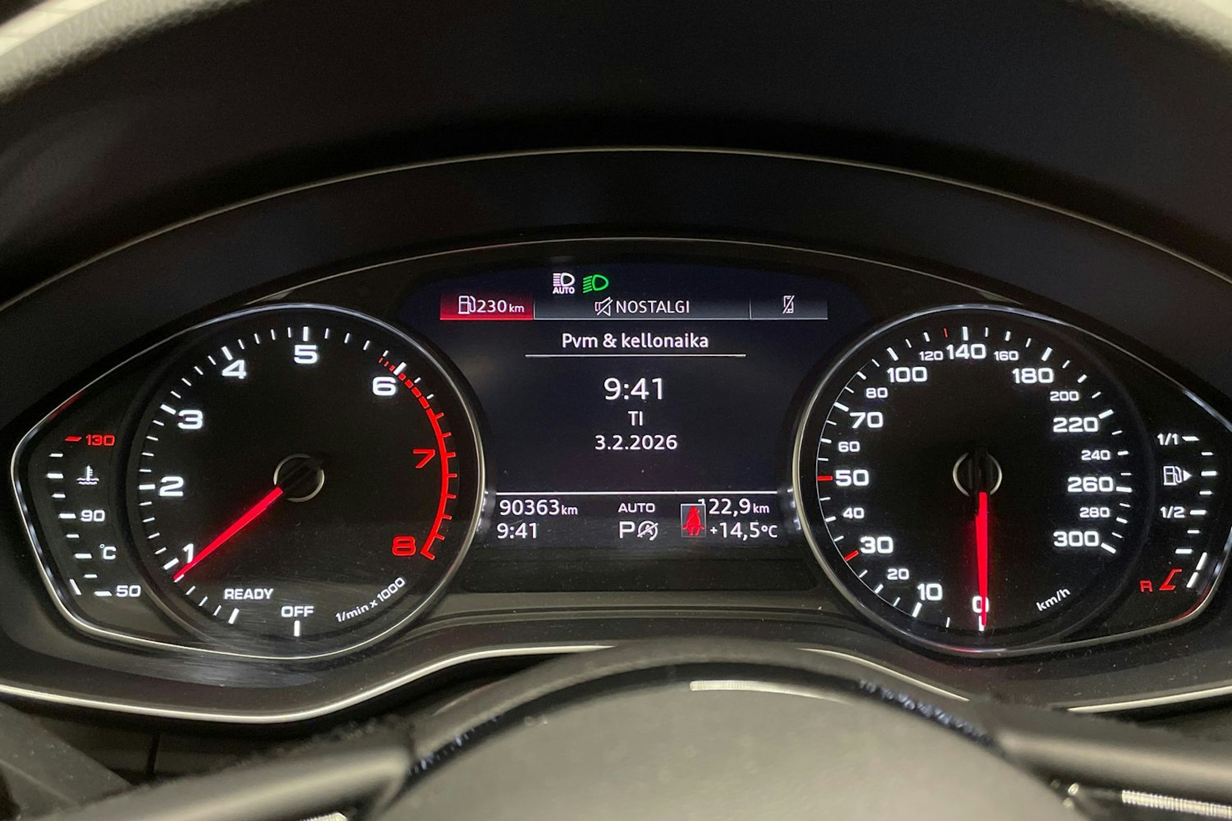 musta Audi A4 2021 kuva 12.