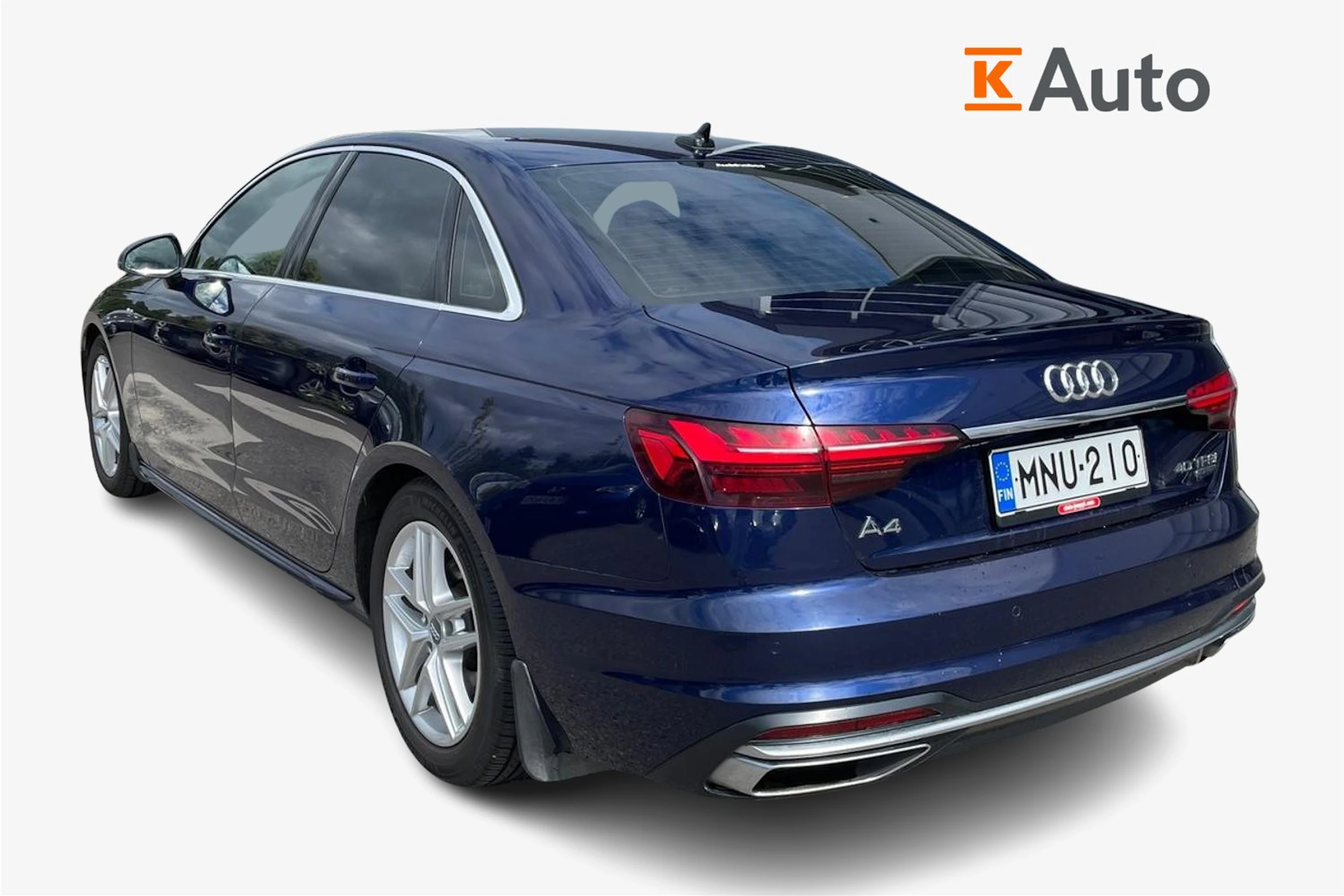sininen Audi A4 2021 kuva 2.