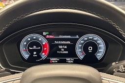 valkoinen Audi A4 2021 kuva 12.