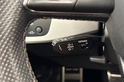 valkoinen Audi A4 2021 kuva 15.