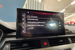 vihreä Audi A4 2021 kuva 28.