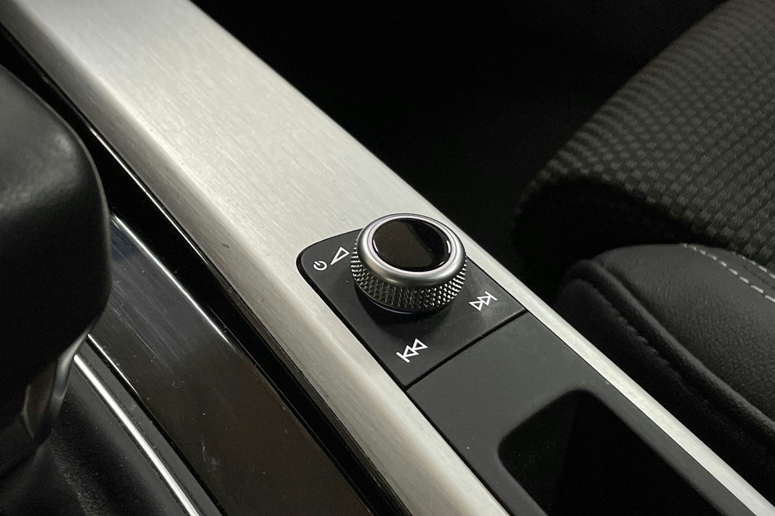 vihreä Audi A4 2021 kuva 35.