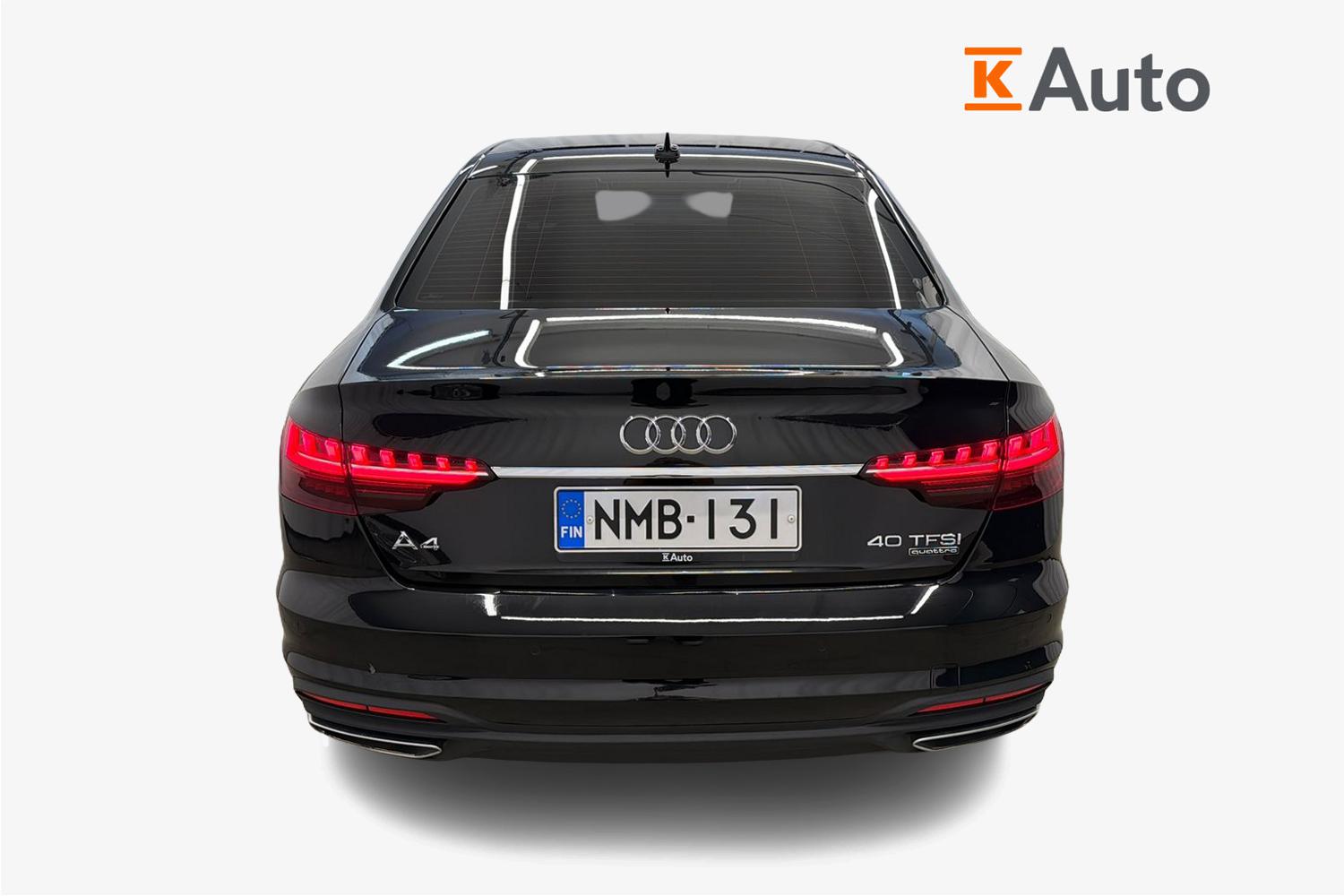 Audi A4 2021, photo 3/33