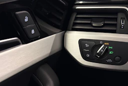 musta Audi A4 2021 kuva 18.