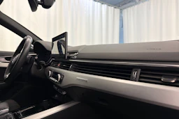 musta Audi A4 2021 kuva 31.