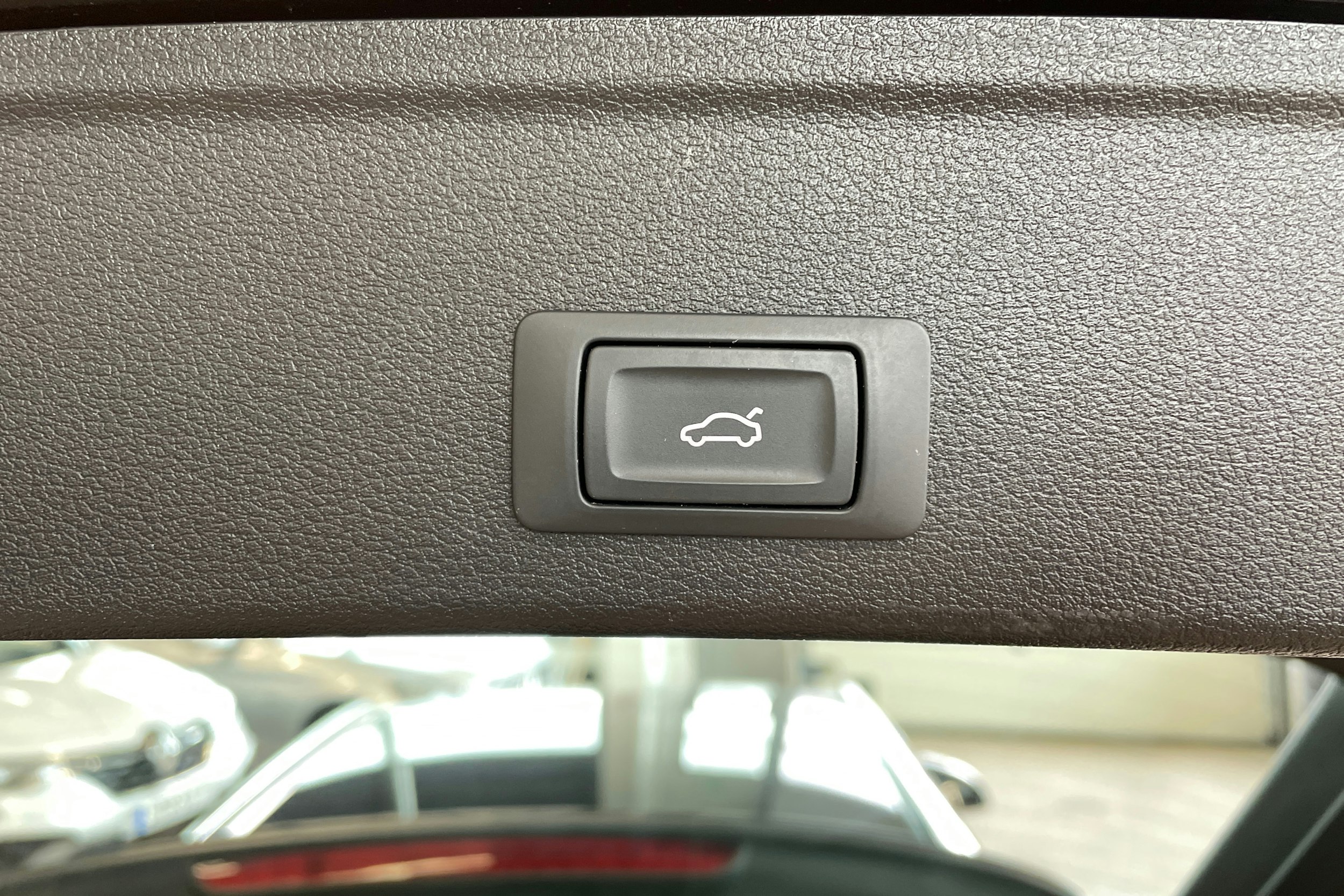 musta Audi A4 2021 kuva 12.