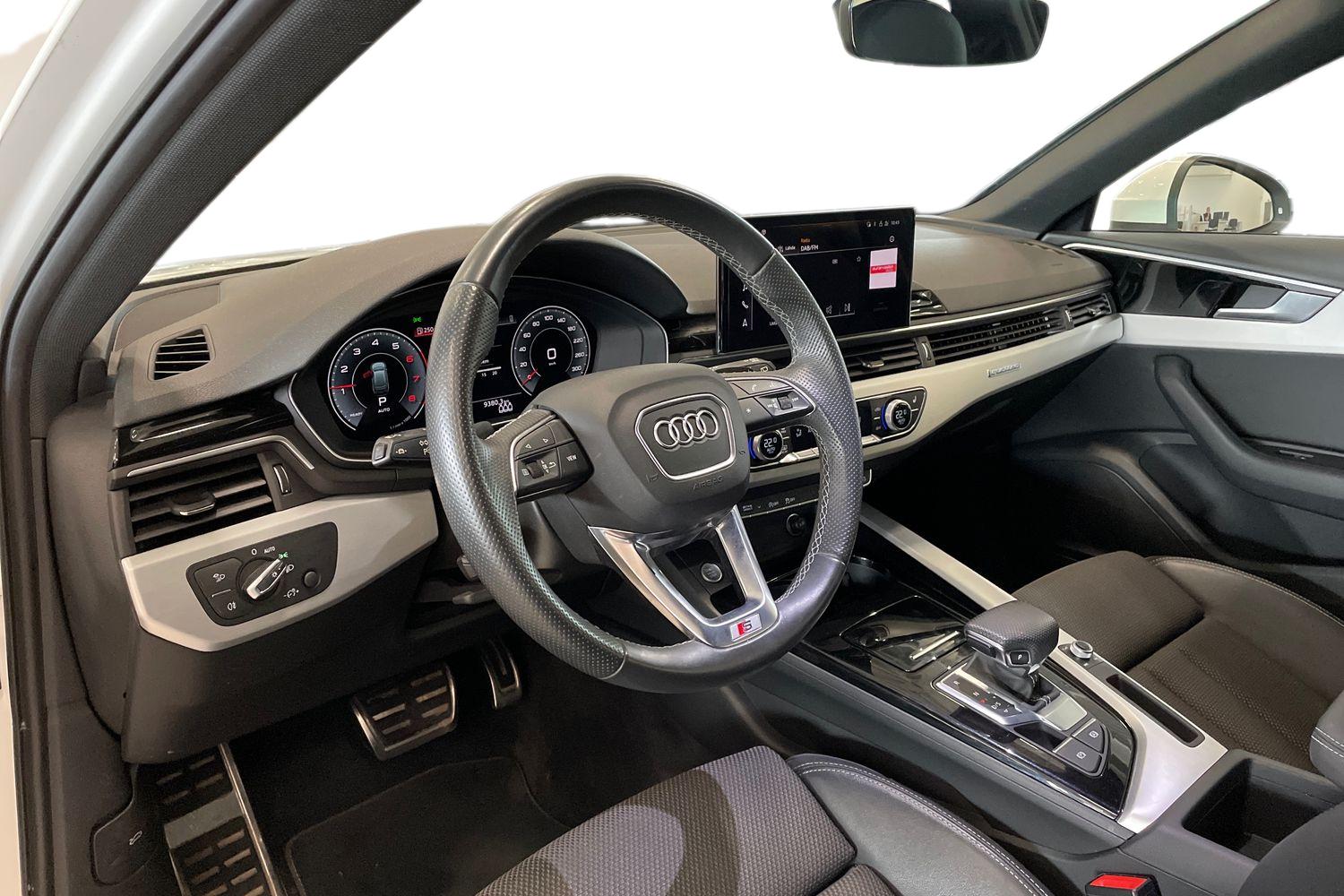 Audi A4 2021, kuva 6/32