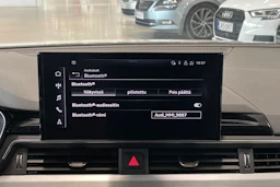 valkoinen Audi A4 2021 kuva 18.