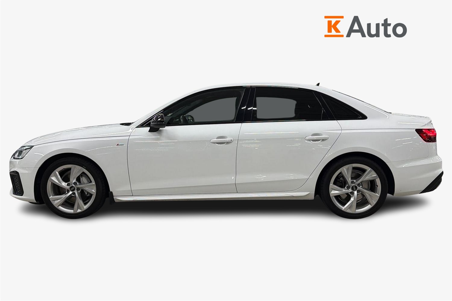 Audi A4 2021, kuva 5/24