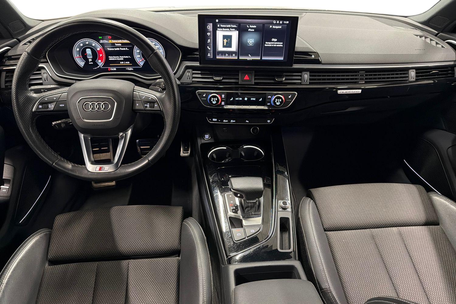 Audi A4 2021, kuva 7/24