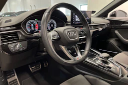 valkoinen Audi A4 2021 kuva 28.