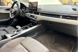 valkoinen Audi A4 2021 kuva 25.