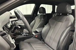 musta Audi A4 2021 kuva 19.