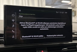 valkoinen Audi A4 2021 kuva 24.