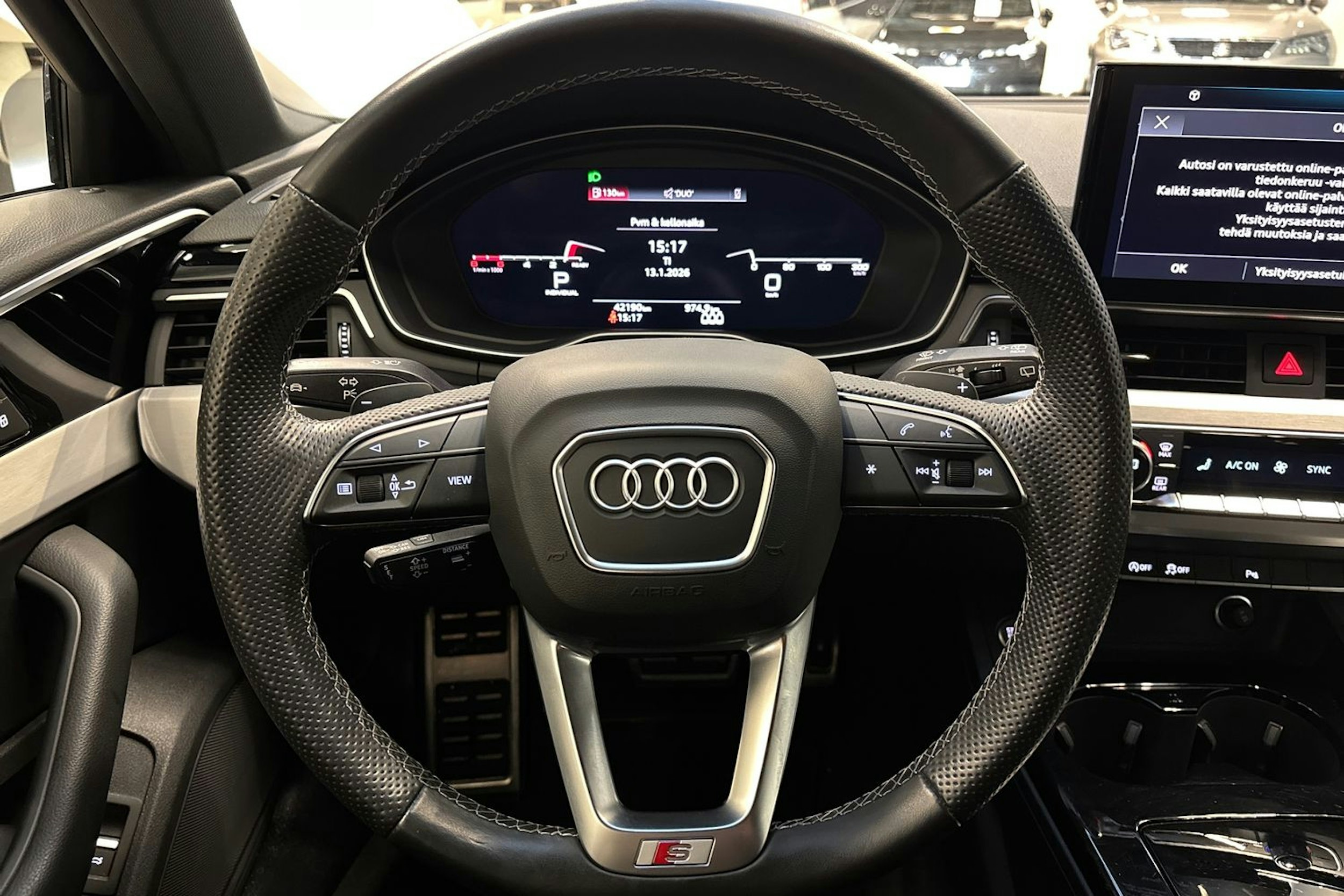 harmaa Audi A4 2021 kuva 20.