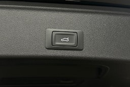 musta Audi A4 2021 kuva 15.