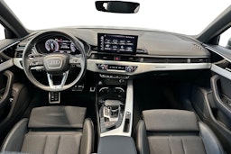 Musta Audi A4 2021 kuva 7.
