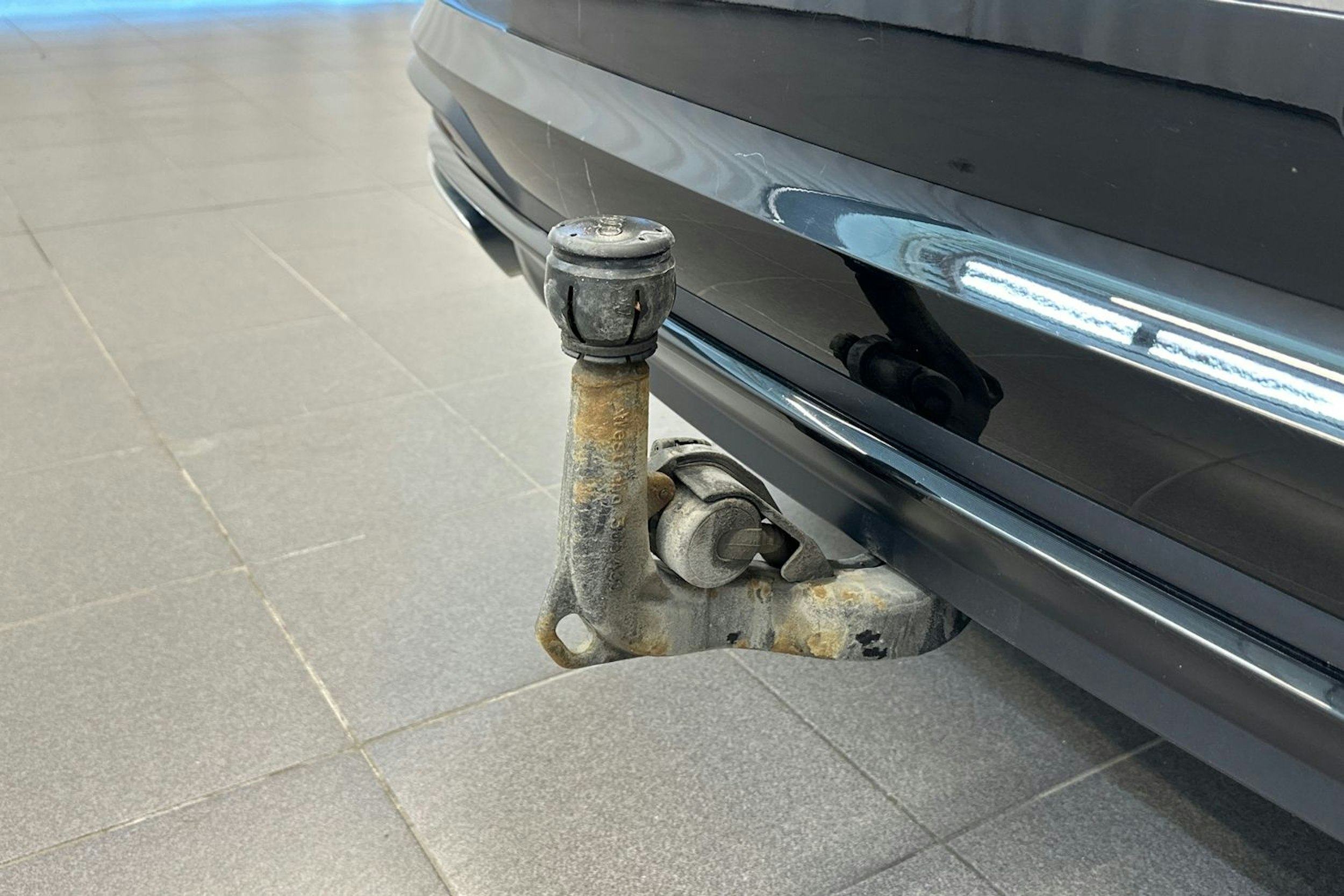 Musta Audi A4 2021 kuva 12.