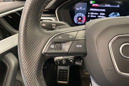valkoinen Audi A4 2021 kuva 16.