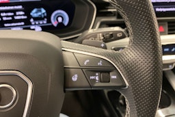 valkoinen Audi A4 2021 kuva 17.