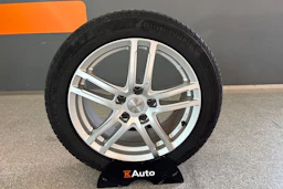 musta Audi A4 2021 kuva 10.