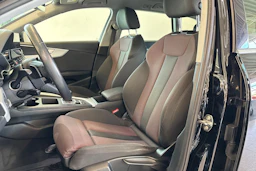 musta Audi A4 2021 kuva 13.