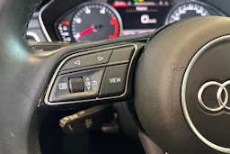 musta Audi A4 2021 kuva 15.