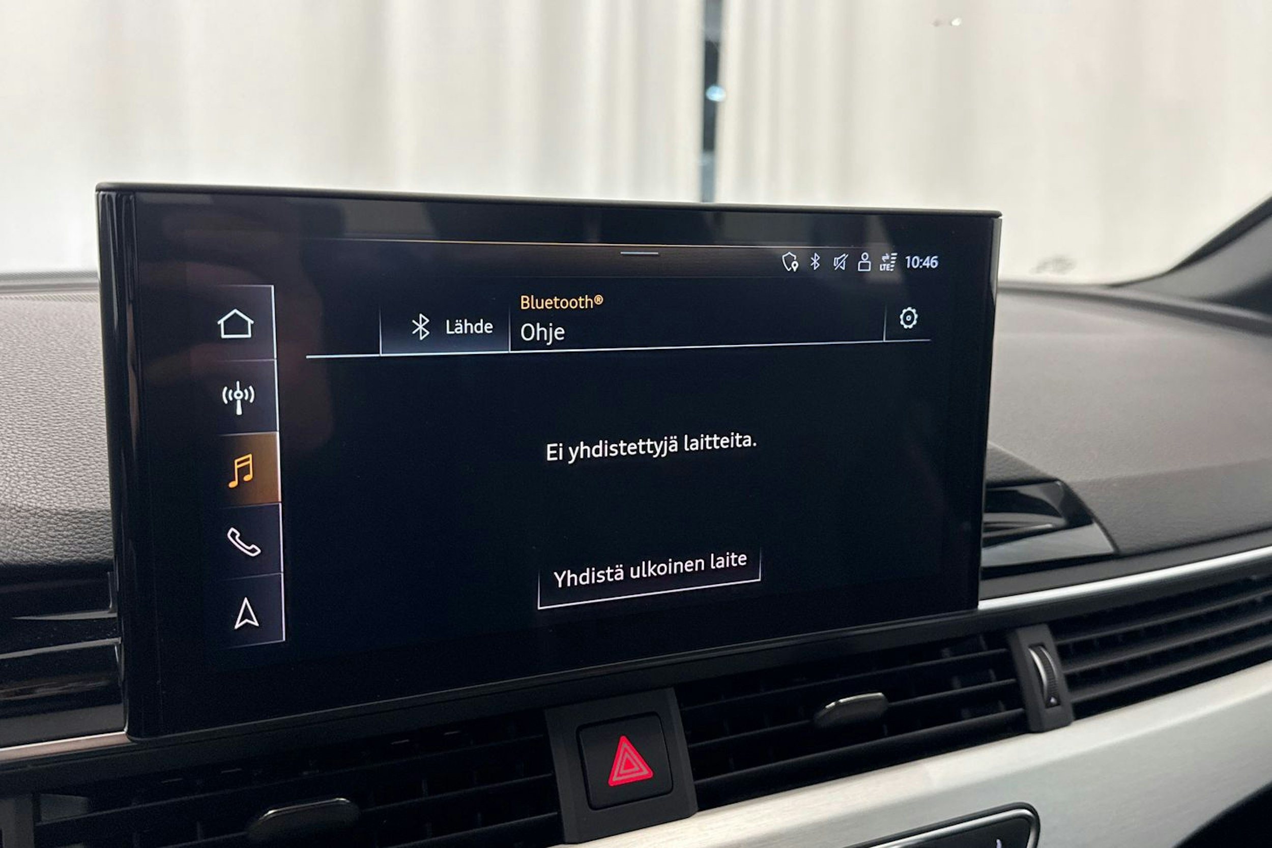 musta Audi A4 2022 kuva 23.