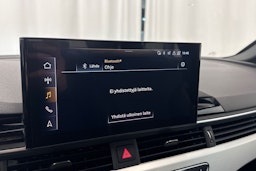 musta Audi A4 2022 kuva 23.