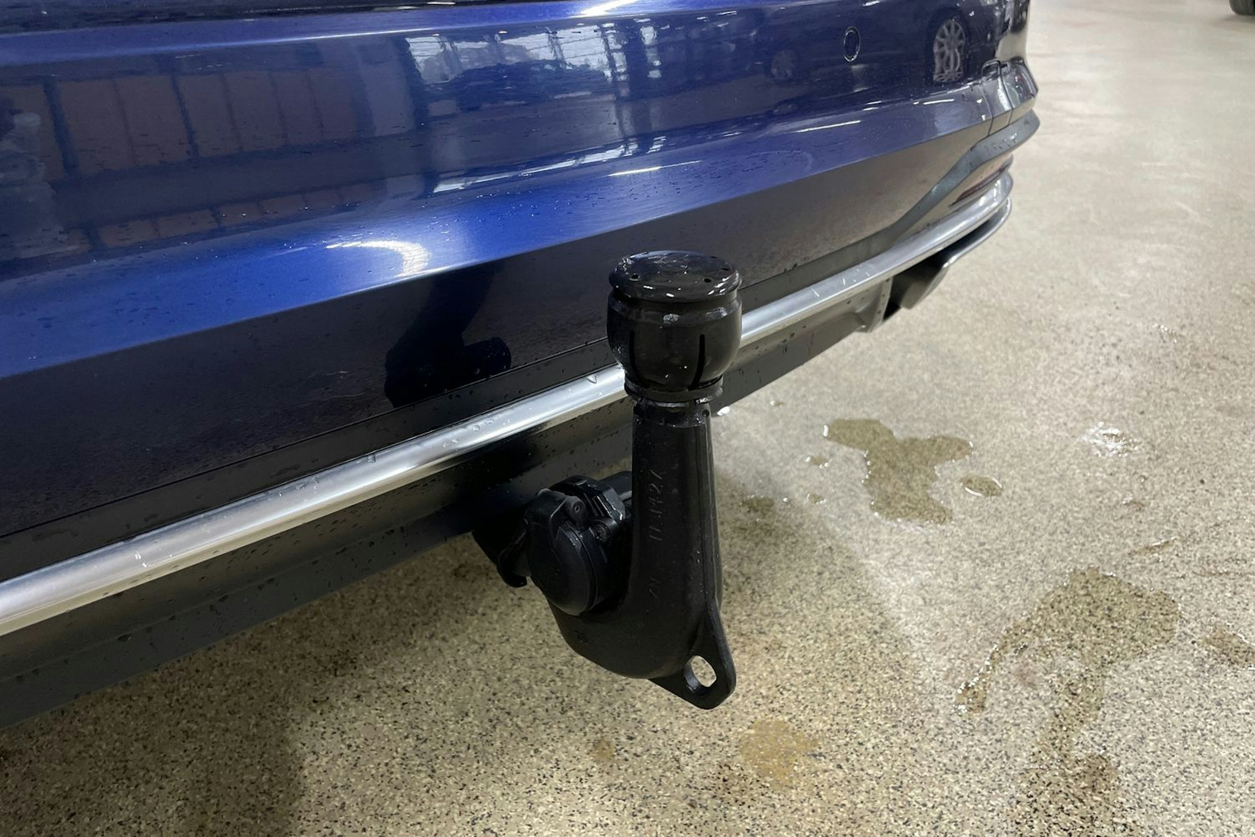 Sininen Audi A4 2022 kuva 14.