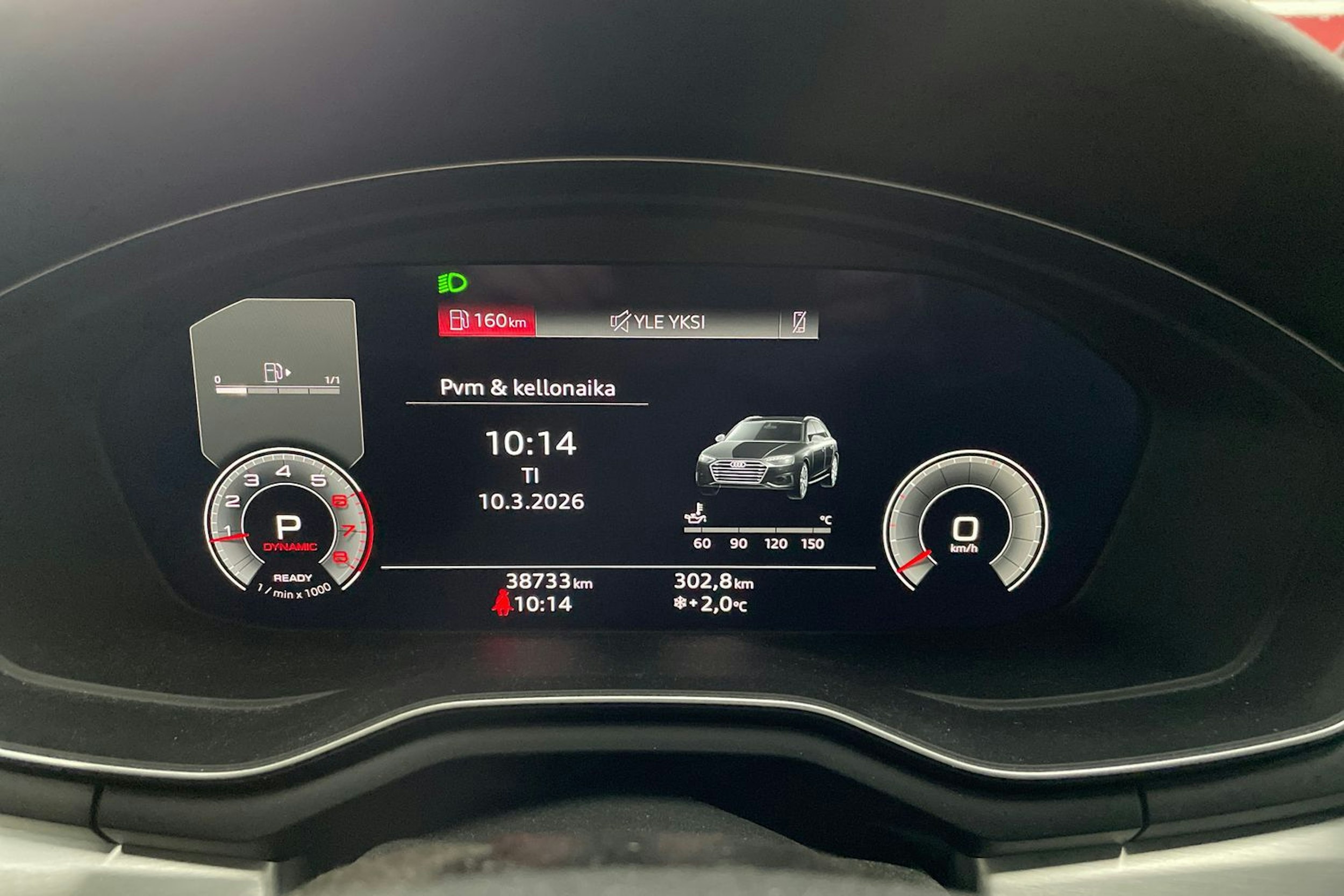 Sininen Audi A4 2022 kuva 16.