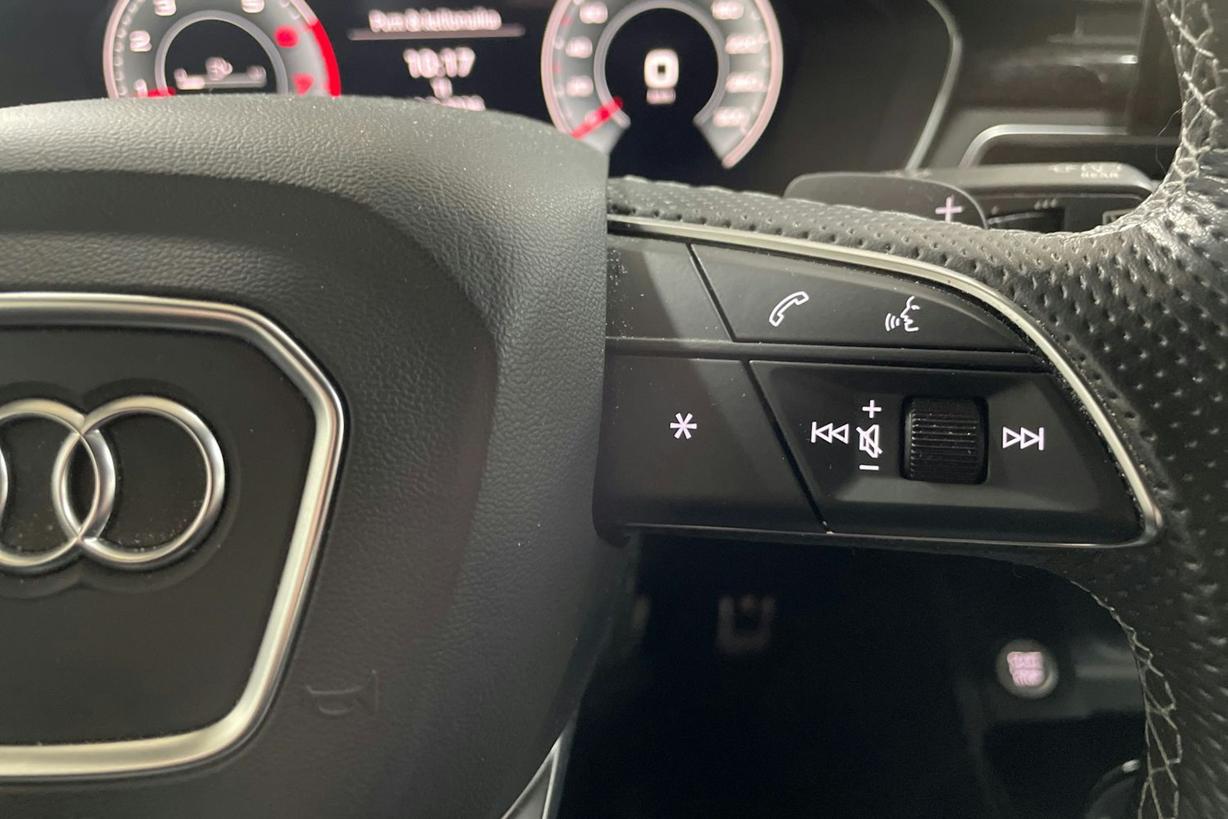 Sininen Audi A4 2022 kuva 23.