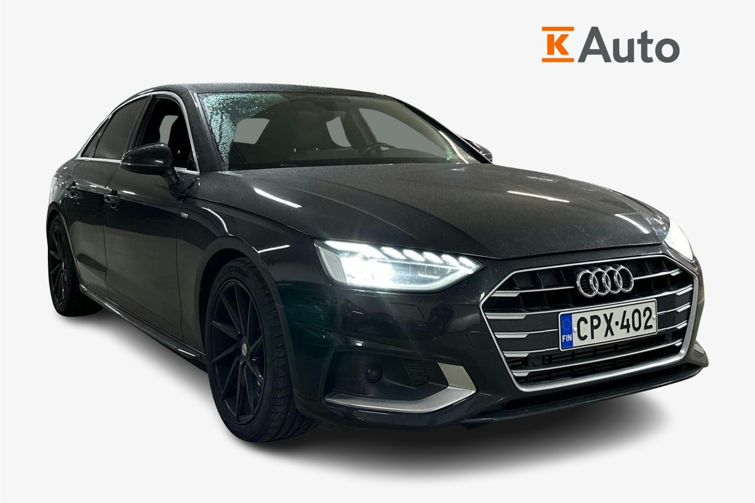 Musta Audi A4 2022 kuva 1.