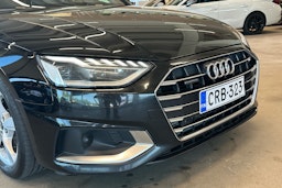 musta Audi A4 2022 kuva 16.