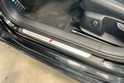 musta Audi A4 2022 kuva 19.