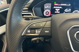 musta Audi A4 2022 kuva 26.