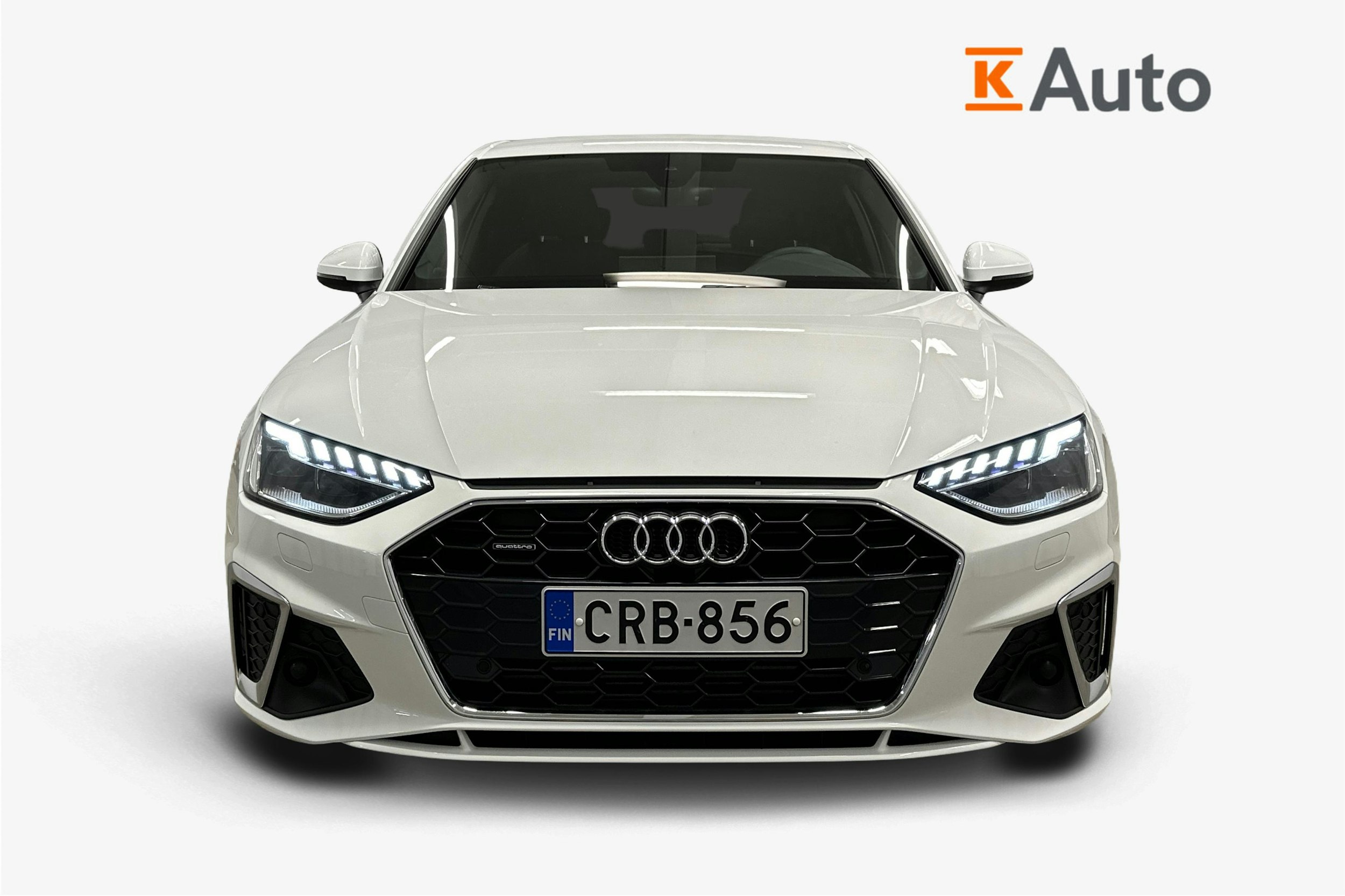 valkoinen Audi A4 2022 kuva 5.