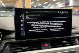 valkoinen Audi A4 2022 kuva 16.