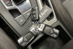 valkoinen Audi A4 2022 kuva 21.