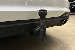 valkoinen Audi A4 2022 kuva 31.