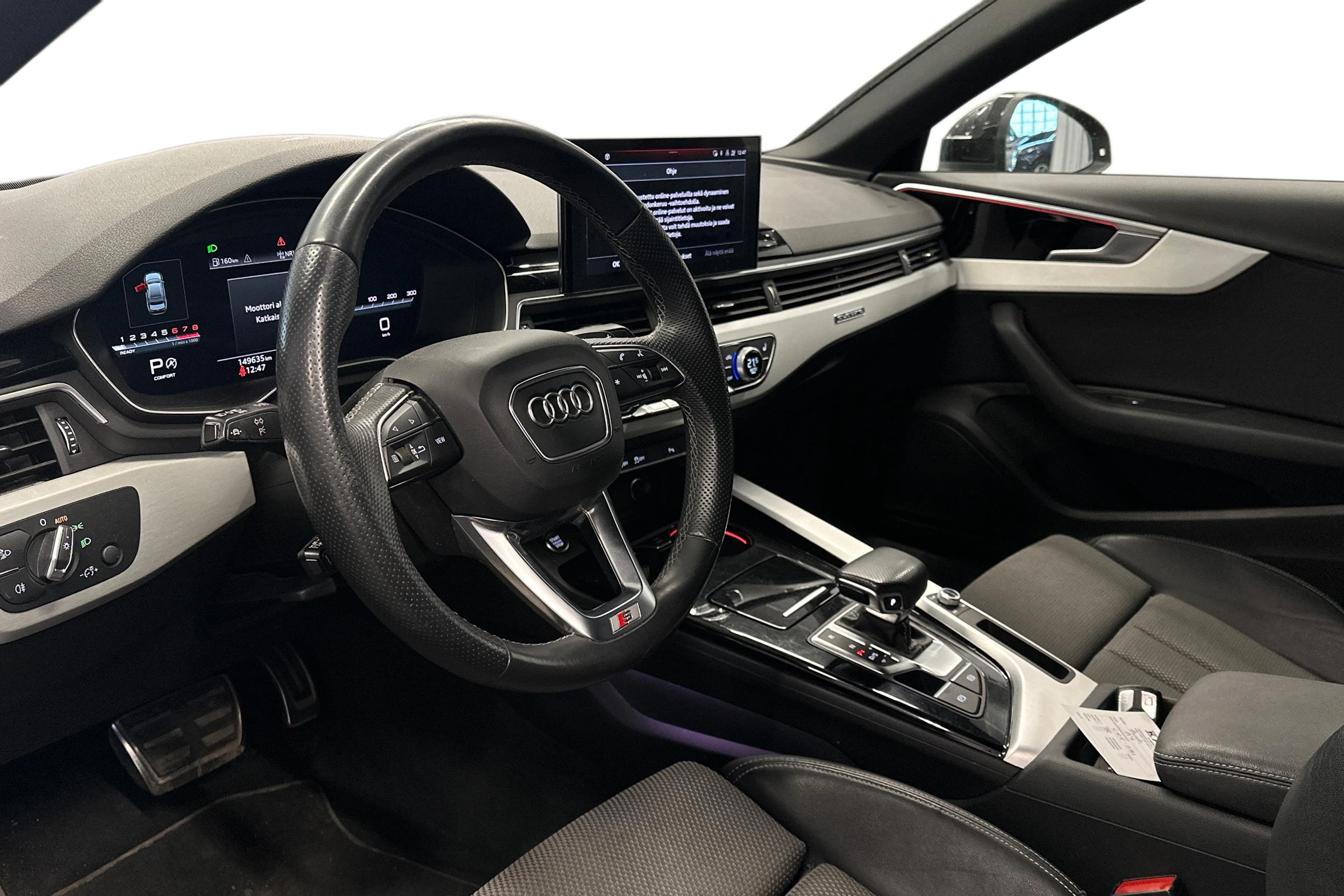 musta Audi A4 2022 kuva 3.