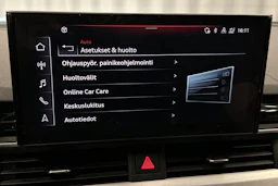 musta Audi A4 2022 kuva 29.