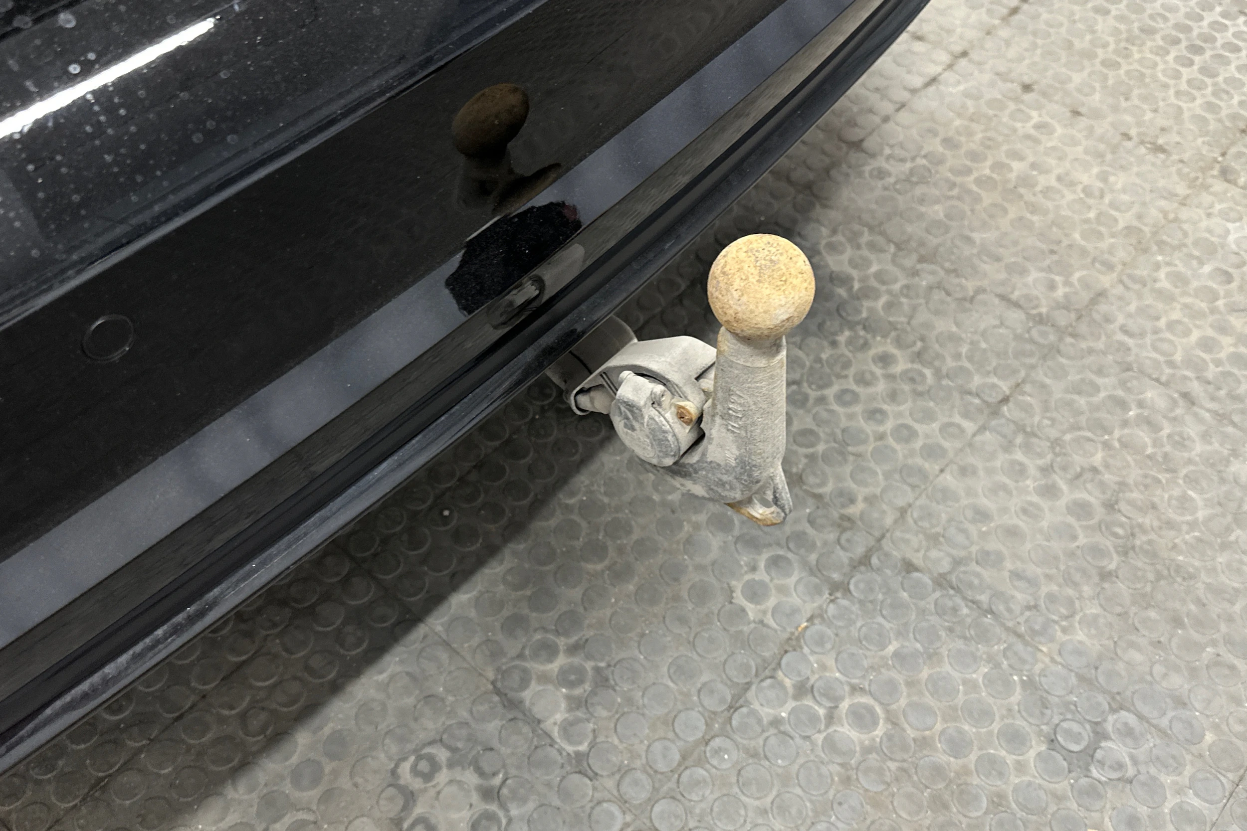 musta Audi A4 2022 kuva 37.