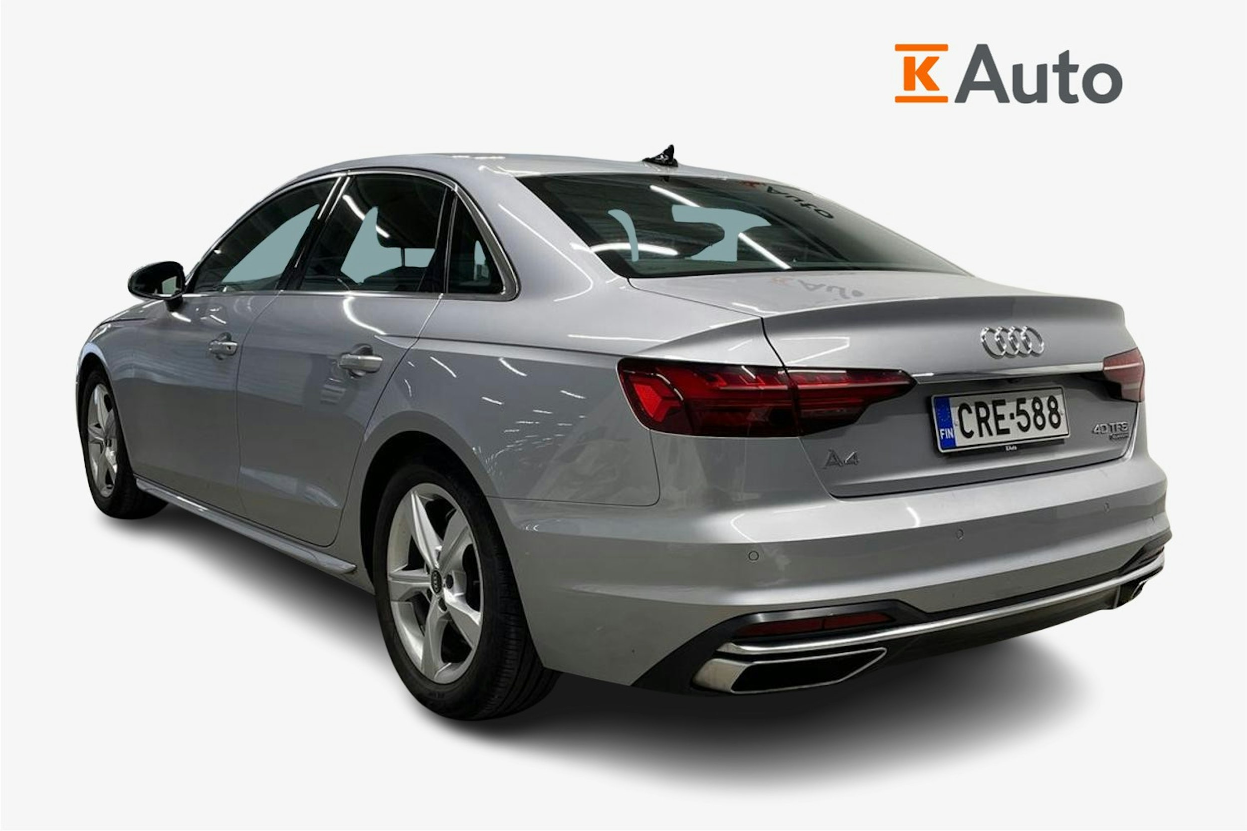 Harmaa Audi A4 2022 kuva 2.