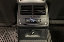 Harmaa Audi A4 2022 kuva 16.