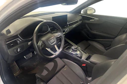 Valkoinen Audi A4 2022 kuva 3.
