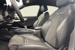 valkoinen Audi A4 2022 kuva 11.