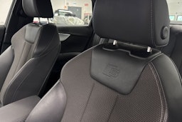 valkoinen Audi A4 2022 kuva 13.