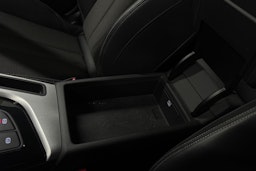 valkoinen Audi A4 2022 kuva 34.