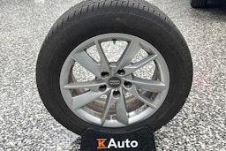 valkoinen Audi A4 2022 kuva 39.